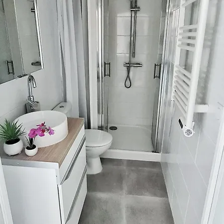 Apartment N3-barbacane-pieds Cite-clim Mobile