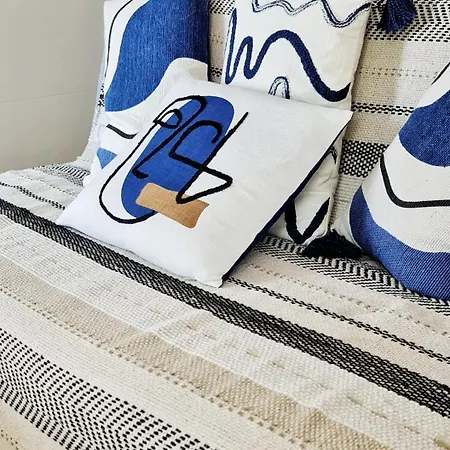 N3-barbacane-pieds Cite-clim Mobile Apartment