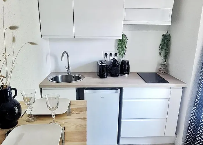 N3-barbacane-pieds Cite-clim Mobile Apartament Carcassonne